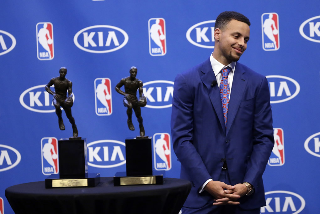 Liệu chúng ta có nên dành “một vé” MVP cho Stephen Curry?